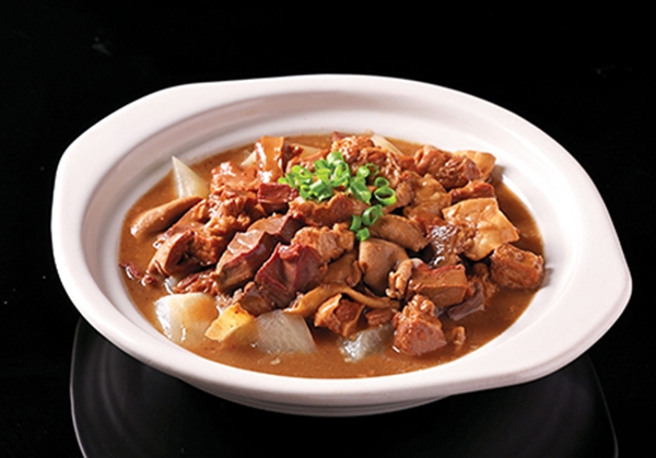 青岛砂锅牛杂煲